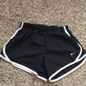 Black NIKE Shorts size M